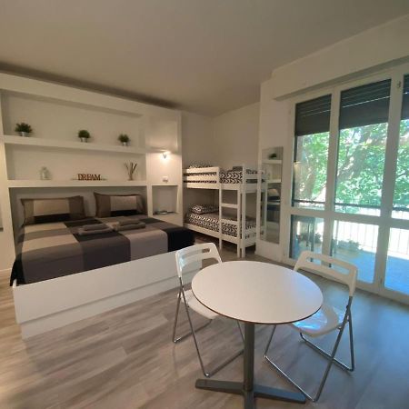 Bed&Breakfast Bbqueen Sandonato Policlinico San Donato Milanese Kültér fotó