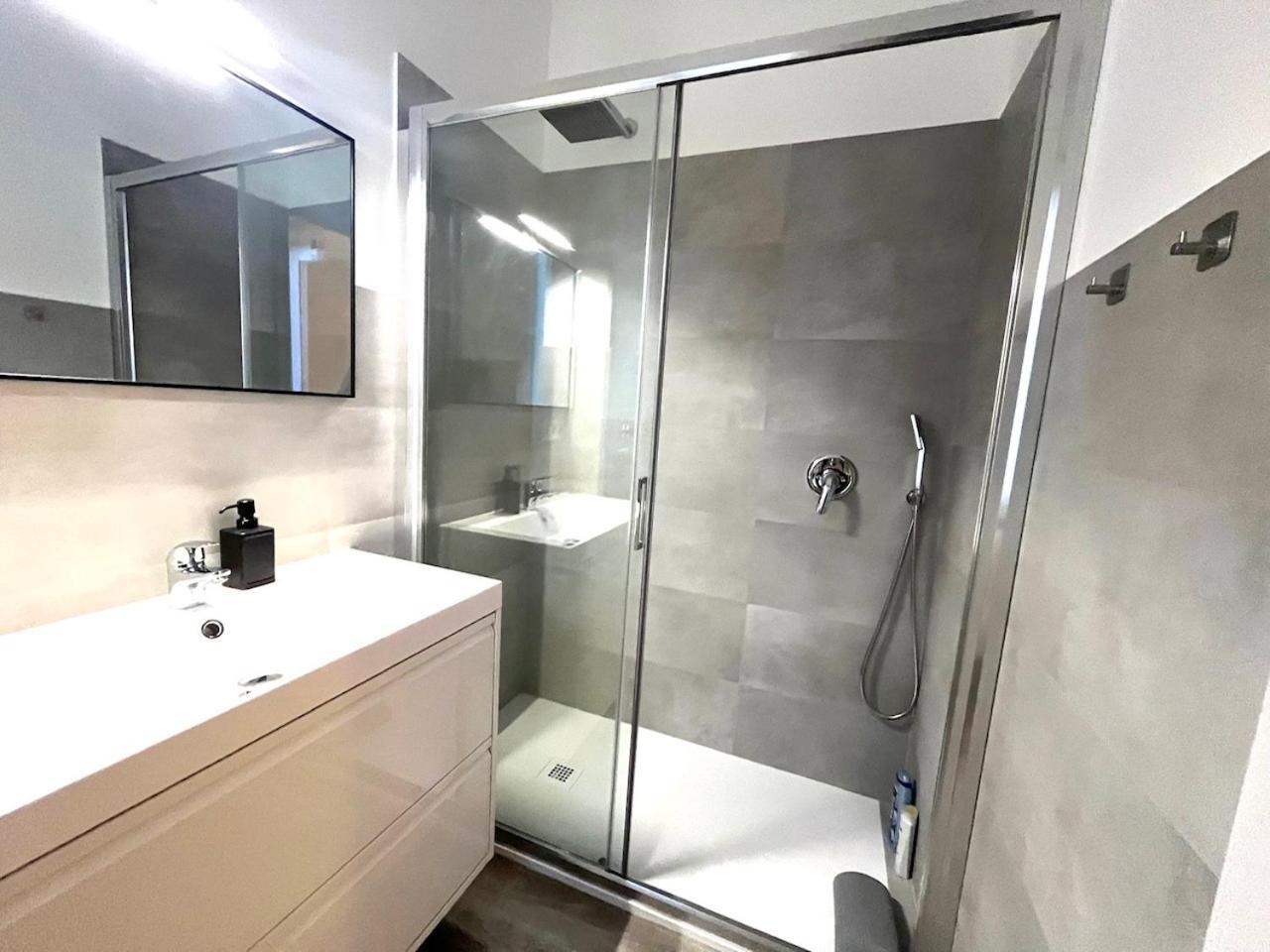 Bed&Breakfast Bbqueen Sandonato Policlinico San Donato Milanese Kültér fotó